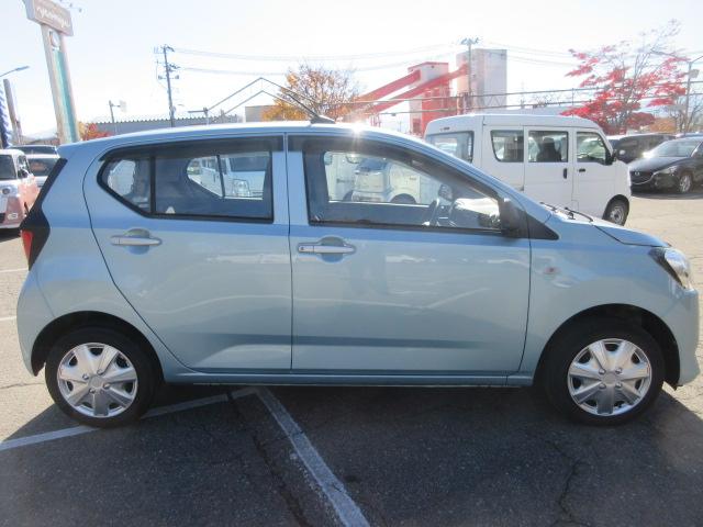 ミライース Ｌ　４ＷＤ　ワンオーナー　エコアイドル　アイドリングストップ　衝突安全ボディ　寒冷地仕様　ＡＢＳ　横滑り防止　運転席エアバッグ　助手席エアバッグ（6枚目）