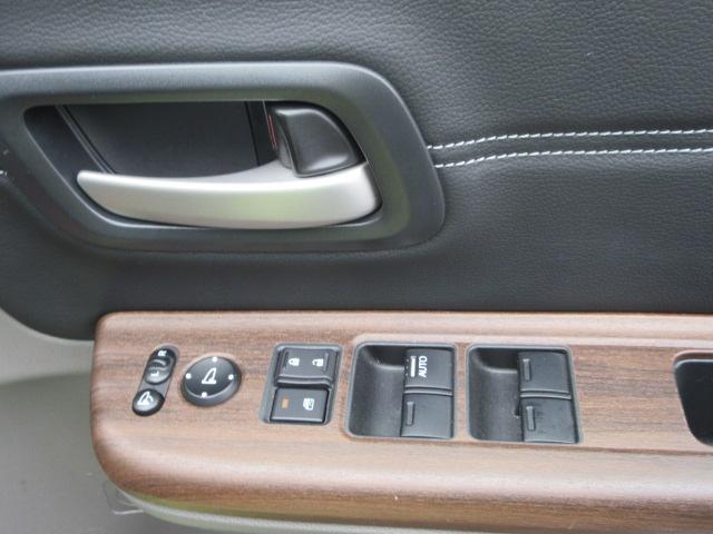 フリードハイブリッド ハイブリッド・Ｇホンダセンシング　４ＷＤ　ナビ　フルセグＴＶ　Ｂｌｕｅｔｏｏｔｈ　ＣＤ＆ＤＶＤ再生　バックカメラ　両側パワースライドドア　ドラレコ　ＬＥＤヘッドランプ　フロントワイパーデアイサー　ビルトインＥＴＣ　ドラレコ　クルコン（30枚目）