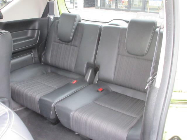 フリードハイブリッド ハイブリッド・Ｇホンダセンシング　４ＷＤ　ナビ　フルセグＴＶ　Ｂｌｕｅｔｏｏｔｈ　ＣＤ＆ＤＶＤ再生　バックカメラ　両側パワースライドドア　ドラレコ　ＬＥＤヘッドランプ　フロントワイパーデアイサー　ビルトインＥＴＣ　ドラレコ　クルコン（42枚目）