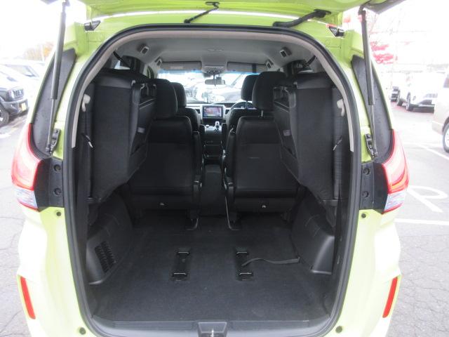 フリードハイブリッド ハイブリッド・Ｇホンダセンシング　４ＷＤ　ナビ　フルセグＴＶ　Ｂｌｕｅｔｏｏｔｈ　ＣＤ＆ＤＶＤ再生　バックカメラ　両側パワースライドドア　ドラレコ　ＬＥＤヘッドランプ　フロントワイパーデアイサー　ビルトインＥＴＣ　ドラレコ　クルコン（44枚目）