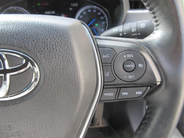 ハリアーハイブリッド Ｚ　レザーパッケージ　４ＷＤ　トヨタセーフティセンス　ナビフルセグＴＶ　Ｂｌｕｅｔｏｏｔｈ　バックカメラ　黒革シート　ＬＥＤヘッド＆フォグランプ　ＥＴＣ　シートヒーター　電動シート　電動リアゲート　ＪＢＬサウンド　冬タイヤ（16枚目）