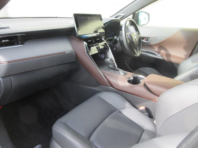 ハリアーハイブリッド Ｚ　レザーパッケージ　４ＷＤ　トヨタセーフティセンス　ナビフルセグＴＶ　Ｂｌｕｅｔｏｏｔｈ　バックカメラ　黒革シート　ＬＥＤヘッド＆フォグランプ　ＥＴＣ　シートヒーター　電動シート　電動リアゲート　ＪＢＬサウンド　冬タイヤ（33枚目）