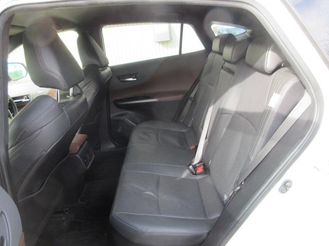 ハリアーハイブリッド Ｚ　レザーパッケージ　４ＷＤ　トヨタセーフティセンス　ナビフルセグＴＶ　Ｂｌｕｅｔｏｏｔｈ　バックカメラ　黒革シート　ＬＥＤヘッド＆フォグランプ　ＥＴＣ　シートヒーター　電動シート　電動リアゲート　ＪＢＬサウンド　冬タイヤ（37枚目）