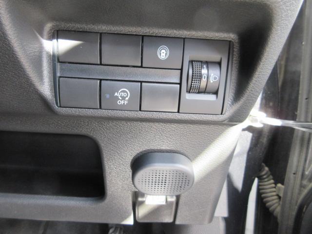 デイズ ハイウェイスター　Ｘ　４ＷＤ　９インチナビ　フルセグＴＶ　Ｂｌｕｅｔｏｏｔｈ　ＣＤ＆ＤＶＤ　アラウンドビューモニター　左電動スライドドア　エマブレ　ＬＥＤランプ　ドラレコ　エンジンスターター　シートヒーター　夏タイヤ新品（21枚目）