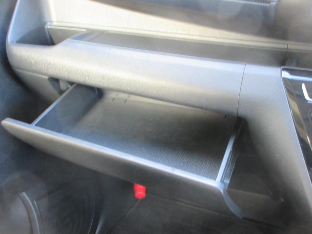 デイズ ハイウェイスター　Ｘ　４ＷＤ　９インチナビ　フルセグＴＶ　Ｂｌｕｅｔｏｏｔｈ　ＣＤ＆ＤＶＤ　アラウンドビューモニター　左電動スライドドア　エマブレ　ＬＥＤランプ　ドラレコ　エンジンスターター　シートヒーター　夏タイヤ新品（27枚目）