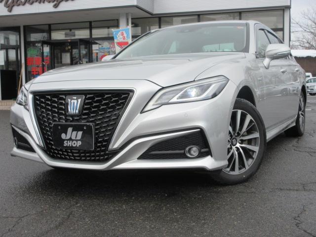 クラウンハイブリッド S Cパッケージ Four ナビ フルセグTV Bluetoothオーディオ CD&DVD再生 バックカメラ LEDランプ パワーシート ドラレコ クルーズコントロール リモコンエンジンスターター ETC スタッドレスタイヤ有(2枚目)