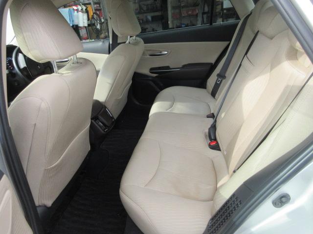 クラウンハイブリッド S Cパッケージ Four ナビ フルセグTV Bluetoothオーディオ CD&DVD再生 バックカメラ LEDランプ パワーシート ドラレコ クルーズコントロール リモコンエンジンスターター ETC スタッドレスタイヤ有(38枚目)