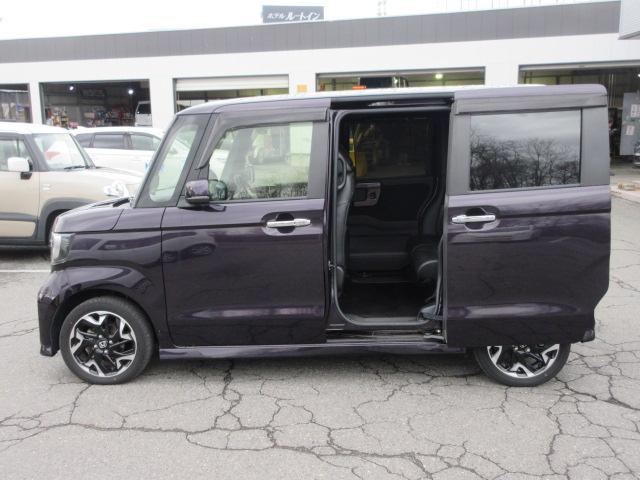 Ｎ－ＢＯＸカスタム Ｇ・Ｌターボホンダセンシング　４ＷＤ　両側電動スライドドア　ナビ　Ｂｌｕｅｔｏｏｔｈ　ＣＤ＆ＤＶＤ再生機能　バックカメラ　ＬＥＤヘッドランプ　シートヒーター　クルーズコントロール　ビルトインＥＴＣ　シートリフター　ＵＳＢ入力端子（9枚目）