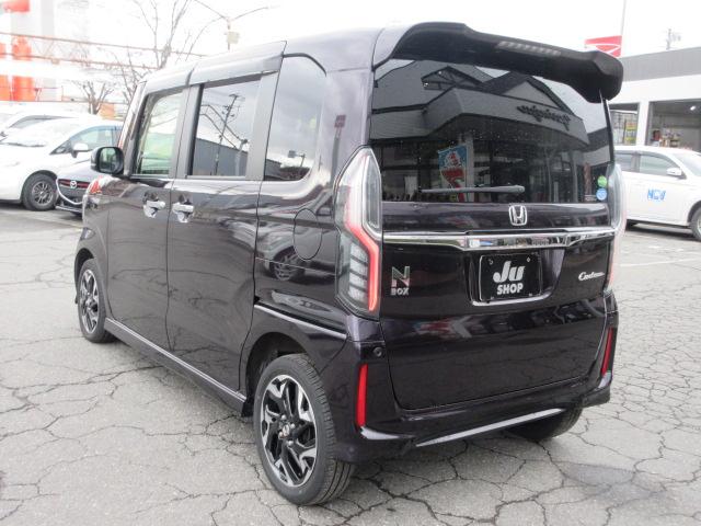 Ｎ－ＢＯＸカスタム Ｇ・Ｌターボホンダセンシング　４ＷＤ　両側電動スライドドア　ナビ　Ｂｌｕｅｔｏｏｔｈ　ＣＤ＆ＤＶＤ再生機能　バックカメラ　ＬＥＤヘッドランプ　シートヒーター　クルーズコントロール　ビルトインＥＴＣ　シートリフター　ＵＳＢ入力端子（12枚目）