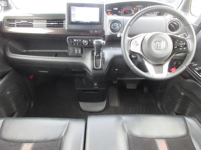 Ｎ－ＢＯＸカスタム Ｇ・Ｌターボホンダセンシング　４ＷＤ　両側電動スライドドア　ナビ　Ｂｌｕｅｔｏｏｔｈ　ＣＤ＆ＤＶＤ再生機能　バックカメラ　ＬＥＤヘッドランプ　シートヒーター　クルーズコントロール　ビルトインＥＴＣ　シートリフター　ＵＳＢ入力端子（13枚目）