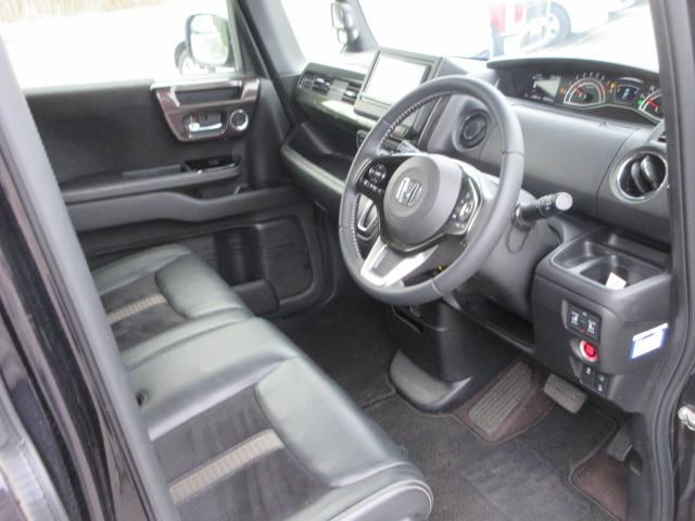 Ｎ－ＢＯＸカスタム Ｇ・Ｌターボホンダセンシング　４ＷＤ　両側電動スライドドア　ナビ　Ｂｌｕｅｔｏｏｔｈ　ＣＤ＆ＤＶＤ再生機能　バックカメラ　ＬＥＤヘッドランプ　シートヒーター　クルーズコントロール　ビルトインＥＴＣ　シートリフター　ＵＳＢ入力端子（26枚目）