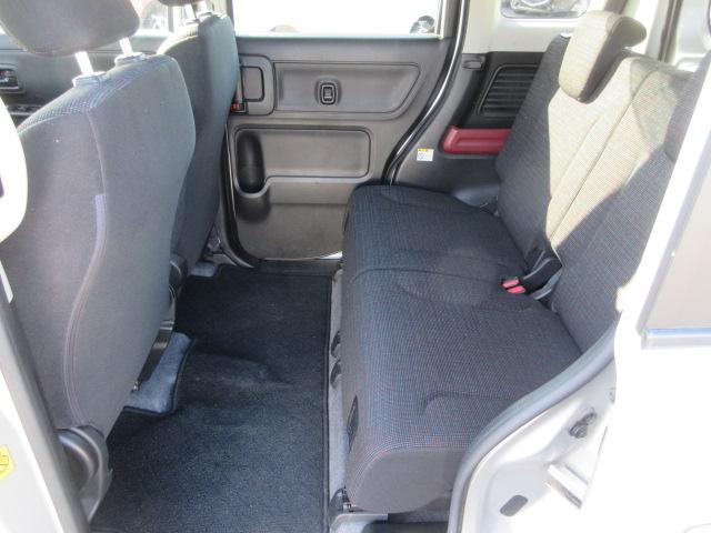 スペーシア ハイブリッドＧ　４ＷＤ　ナビ　フルセグＴＶ　Ｂｌｕｅｔｏｏｔｈオーディオ　ＣＤ＆ＤＶＤ再生機能　ＥＴＣ　プッシュスタート　デュアルカメラブレーキ（26枚目）