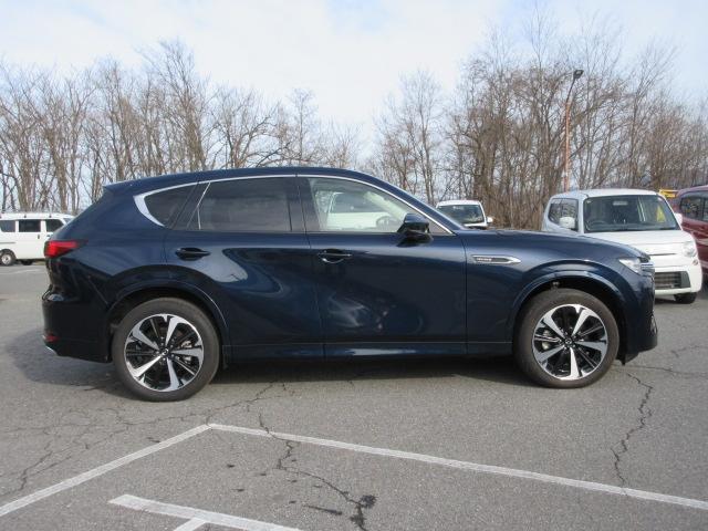 ＣＸ－６０ ＸＤ－ハイブリッド　エクスクルーシブモダン　４ＷＤ　サンルーフ　白革シート　ナビ　フルセグＴＶ　Ｂｌｕｅｔｏｏｔｈ　全方位モニター　パワーシート　電動リアゲート　ＬＥＤヘッドランプ　ＥＴＣ　衝突被害軽減ブレーキ　クルーズコントロール　ＵＳＢ入力（7枚目）