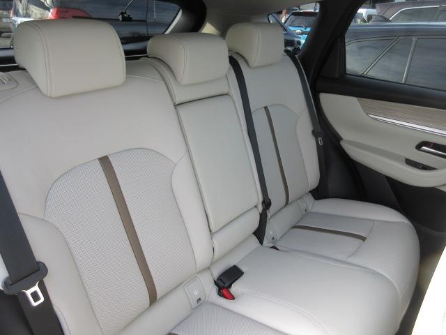 ＣＸ－６０ ＸＤ－ハイブリッド　エクスクルーシブモダン　４ＷＤ　サンルーフ　白革シート　ナビ　フルセグＴＶ　Ｂｌｕｅｔｏｏｔｈ　全方位モニター　パワーシート　電動リアゲート　ＬＥＤヘッドランプ　ＥＴＣ　衝突被害軽減ブレーキ　クルーズコントロール　ＵＳＢ入力（36枚目）