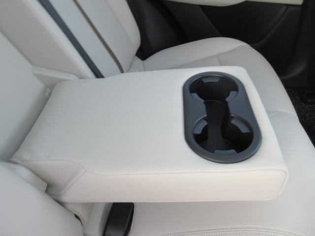 ＣＸ－６０ ＸＤ－ハイブリッド　エクスクルーシブモダン　４ＷＤ　サンルーフ　白革シート　ナビ　フルセグＴＶ　Ｂｌｕｅｔｏｏｔｈ　全方位モニター　パワーシート　電動リアゲート　ＬＥＤヘッドランプ　ＥＴＣ　衝突被害軽減ブレーキ　クルーズコントロール　ＵＳＢ入力（38枚目）
