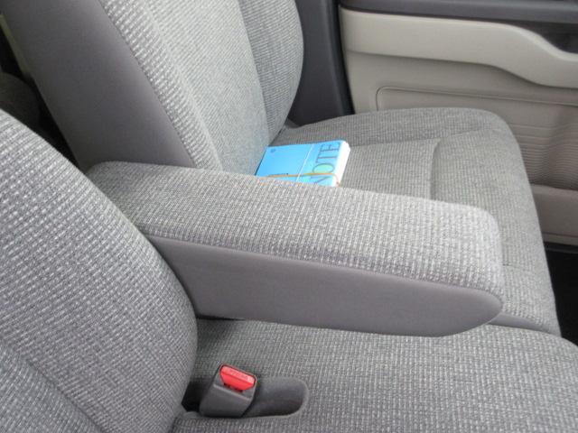 Ｎ－ＢＯＸ Ｇ・Ｌホンダセンシング　４ＷＤ　ナビＴＶ　バックカメラ　Ｂｌｕｅｔｏｏｔｈオーディオ　ＣＤ再生　ＬＥＤヘッドランプ　左側パワースライドドア　クルーズコントロール（30枚目）