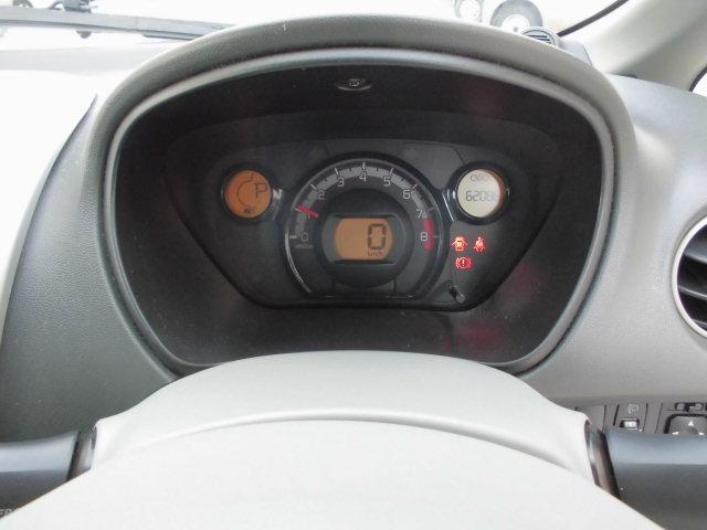 アイ ビバーチェ 4WD オートライト オートエアコン シートヒーター スマートキー 電動格納ミラー 純正CDオーディオ 両席エアバッグ(17枚目)