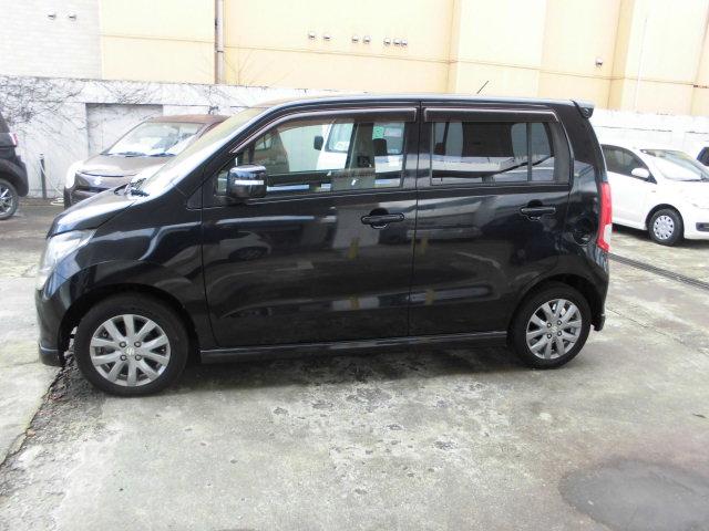 ワゴンＲ リミテッドＩＩ　４ＷＤ・ナビ＆バックカメラ・ＴＶ・ＥＴＣ・オートエアコン・スマートキー・ＨＩＤ＆＆オートライト・シートヒーター・電動格納ミラー（10枚目）