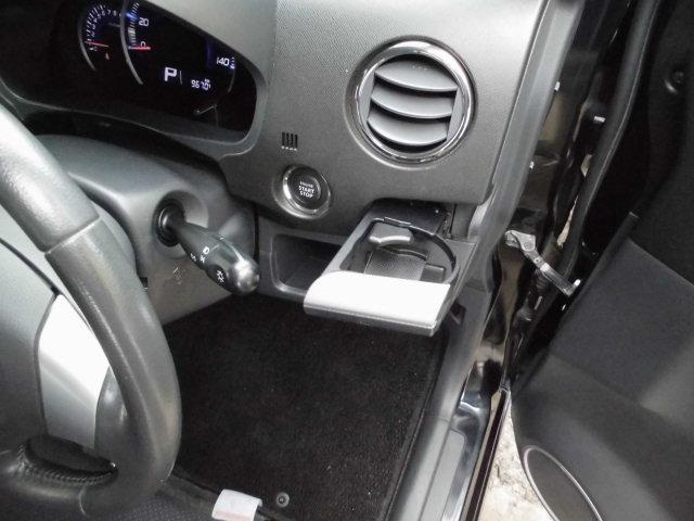 ワゴンＲ リミテッドＩＩ　４ＷＤ・ナビ＆バックカメラ・ＴＶ・ＥＴＣ・オートエアコン・スマートキー・ＨＩＤ＆＆オートライト・シートヒーター・電動格納ミラー（18枚目）