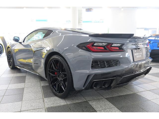 シボレーコルベット Z06 25yモデル・1オーナー・コンペティションバケットシート・カーボン&スウェーテッドマイクロファイバーステアリング・ドライブモードセレクター・パフォーマンスサス・LED-HL・純正鍛造20&21AW(9枚目)