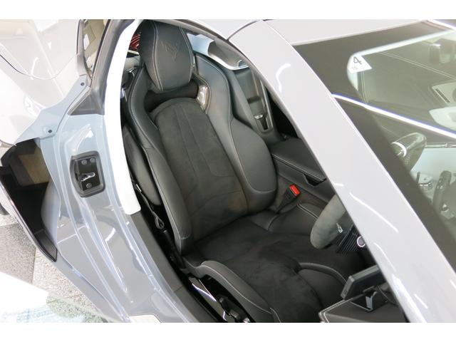 シボレーコルベット Z06 25yモデル・1オーナー・コンペティションバケットシート・カーボン&スウェーテッドマイクロファイバーステアリング・ドライブモードセレクター・パフォーマンスサス・LED-HL・純正鍛造20&21AW(11枚目)