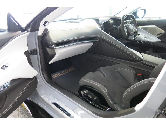 シボレーコルベット Z06 25yモデル・1オーナー・コンペティションバケットシート・カーボン&スウェーテッドマイクロファイバーステアリング・ドライブモードセレクター・パフォーマンスサス・LED-HL・純正鍛造20&21AW(12枚目)