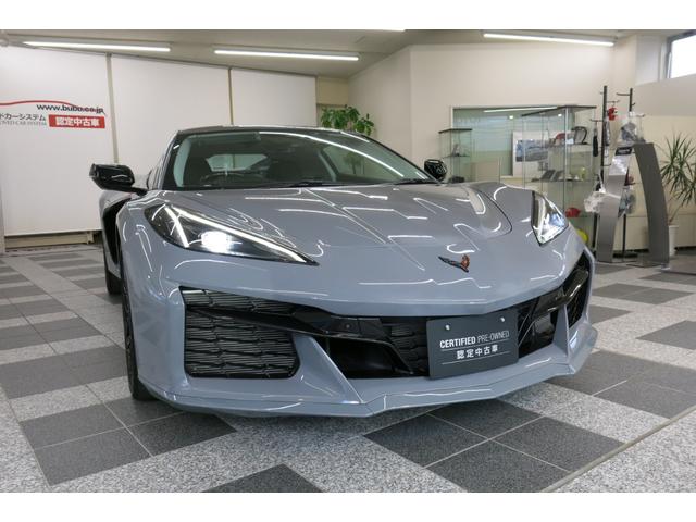 シボレーコルベット Z06 25yモデル・1オーナー・コンペティションバケットシート・カーボン&スウェーテッドマイクロファイバーステアリング・ドライブモードセレクター・パフォーマンスサス・LED-HL・純正鍛造20&21AW(19枚目)