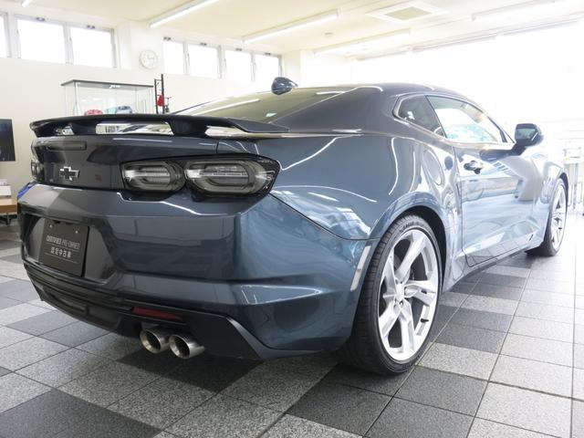 シボレーカマロ SS 1オーナー・延長保証2年&MPG+加入済み車両・ジェットブラック/アドレナリンレッドインテリア・フロントスポーツバケットシート・パフォーマンスサスペンション・ブレンボブレーキ・純正20AW(8枚目)