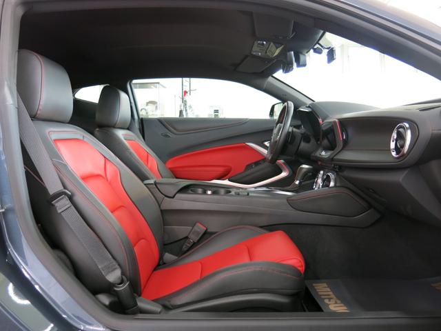 シボレーカマロ SS 1オーナー・延長保証2年&MPG+加入済み車両・ジェットブラック/アドレナリンレッドインテリア・フロントスポーツバケットシート・パフォーマンスサスペンション・ブレンボブレーキ・純正20AW(26枚目)