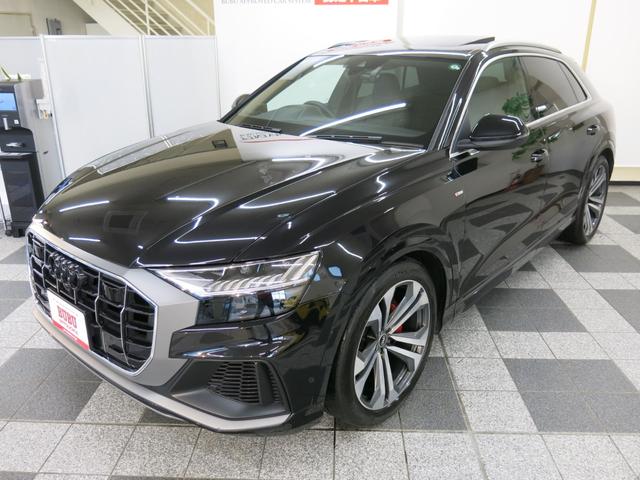 Q8 55TFSIクワトロ Sライン バルコナレザーSスポーツシート・コンフォートアシスタンスPKG・SラインプラスPKG・OPパノラマサンルーフ&アルミニウムルーフレール&レッドブレーキキャリパー&ドアエントリーライト・専用22AW(7枚目)