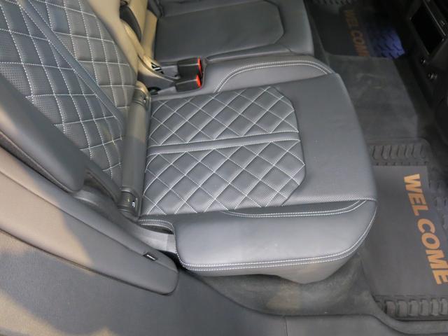 Q8 55TFSIクワトロ Sライン バルコナレザーSスポーツシート・コンフォートアシスタンスPKG・SラインプラスPKG・OPパノラマサンルーフ&アルミニウムルーフレール&レッドブレーキキャリパー&ドアエントリーライト・専用22AW(28枚目)