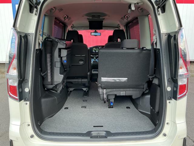 セレナ １オーナー　純正大型Ｂｌｕｅｔｏｏｔｈ対応ナビ　３６０°カメラ　エマジェンシーブレーキ　１オナ　スマキー　バックカメラ　ＬＥＤ　レーンアシスト　点検記録簿付　ＥＴＣ　Ａストップ　イモビ　サイドカーテンエアバック　フルオートエアコン　アルミホイール（28枚目）