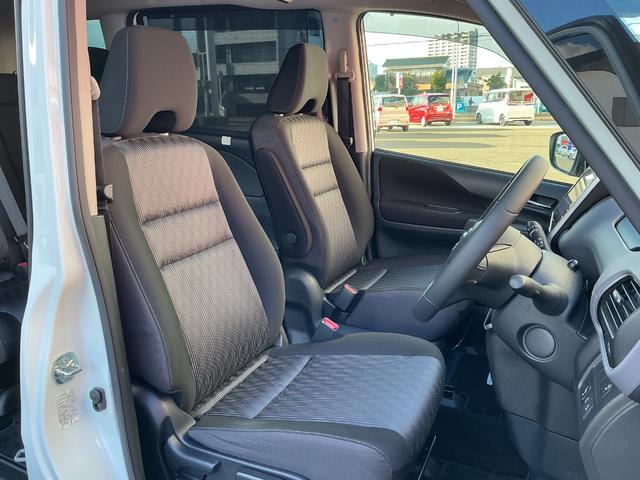 セレナ ４ＷＤ　両側電動オートスライドドア　後席モニター　メンテナンスノート　衝突被害軽減　車線逸脱防止　ＬＥＤライト　ワンオーナー　フルオートエアコン　バックモニター　ドラレコ　インテリジェントキー　ＥＴＣ　アイドリングストップ　４ＷＤ　アルミホイール（24枚目）