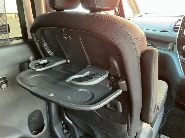 セレナ ４ＷＤ　両側電動オートスライドドア　後席モニター　メンテナンスノート　衝突被害軽減　車線逸脱防止　ＬＥＤライト　ワンオーナー　フルオートエアコン　バックモニター　ドラレコ　インテリジェントキー　ＥＴＣ　アイドリングストップ　４ＷＤ　アルミホイール（26枚目）