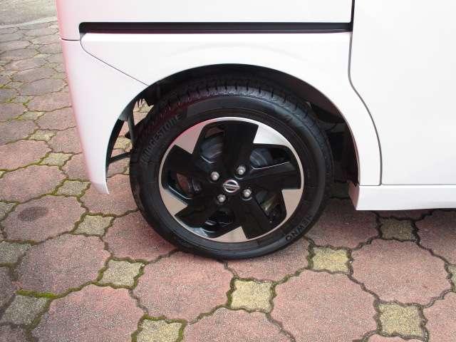 ルークス ６６０　ハイウェイスターＸ　プロパイロット　エディション　左右パワースライドドア　アイドリング　パノラマモニター　助手席エアバッグ　衝突軽減ブレーキ　ＰＷ　ナビ＆ＴＶ　１セグ　禁煙　ＬＥＤヘッドライト　ＬＤＷ　ＥＴＣ　ワンオーナー車　ＰＳ　ドライブレコーダー（15枚目）