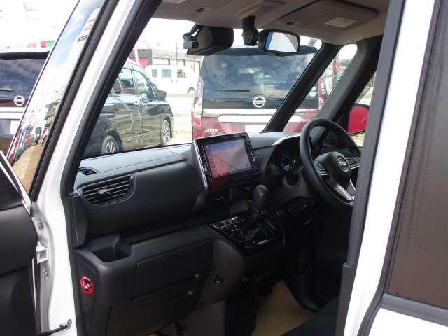 ルークス ６６０　ハイウェイスターＸ　プロパイロット　エディション　左右パワースライドドア　アイドリング　パノラマモニター　助手席エアバッグ　衝突軽減ブレーキ　ＰＷ　ナビ＆ＴＶ　１セグ　禁煙　ＬＥＤヘッドライト　ＬＤＷ　ＥＴＣ　ワンオーナー車　ＰＳ　ドライブレコーダー（17枚目）