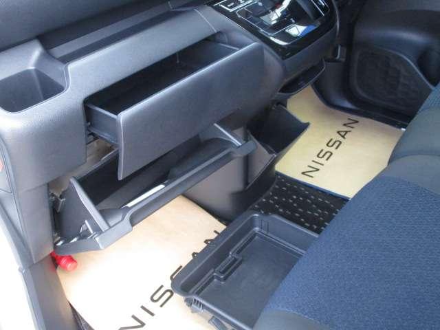 ルークス ６６０　ハイウェイスターＸ　プロパイロット　エディション　左右パワースライドドア　アイドリング　パノラマモニター　助手席エアバッグ　衝突軽減ブレーキ　ＰＷ　ナビ＆ＴＶ　１セグ　禁煙　ＬＥＤヘッドライト　ＬＤＷ　ＥＴＣ　ワンオーナー車　ＰＳ　ドライブレコーダー（18枚目）