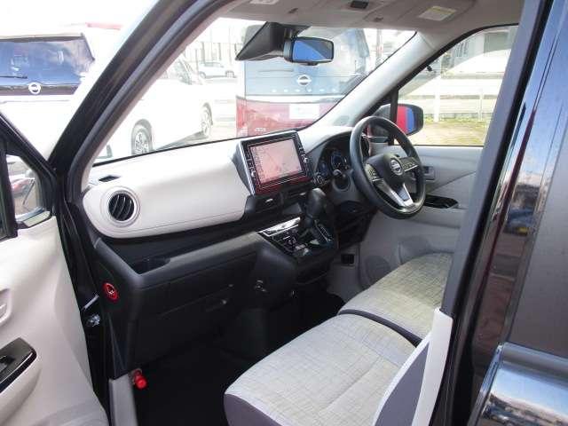 デイズ 660 X 純正大型ナビ/バックモニター/純正ドライブ 踏み間違え防止 禁煙 スマートキー イモビライザー バックカメラ 1オーナー アイドリングストップ ドライブレコーダー キーレス フルオートエアコン ナビTV WAB 記録簿 運転席エアバック PS(17枚目)