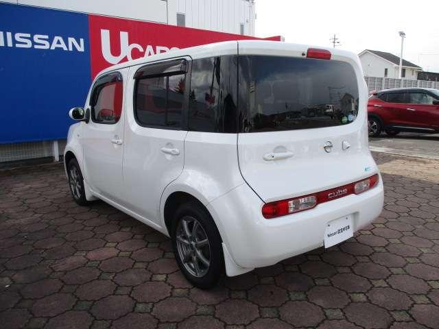 個性的で角が取れたやさしいデザインです。