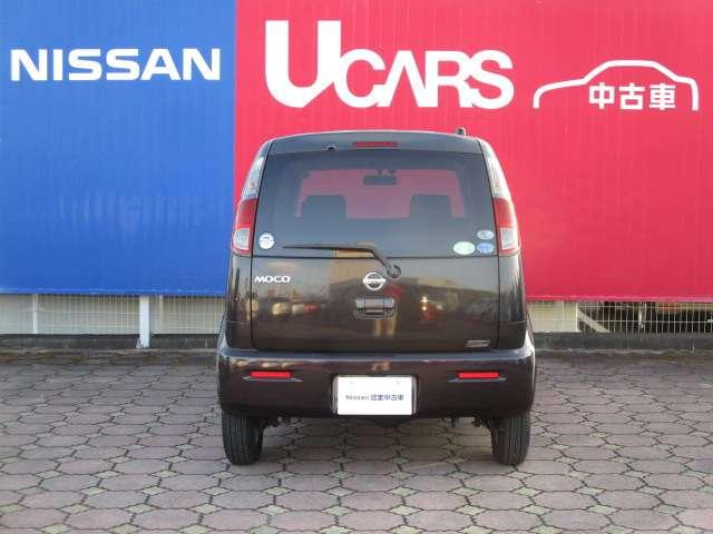 モコ ６６０　Ｘ　ＦＯＵＲ　４ＷＤ　純正ナビゲーション／シートヒーター純正ア　ナビ　フルオートエアコン　キーフリー　４ＷＤ車　エアバック　禁煙車　ＡＢＳ　パワーウィンドウ　パワーステアリング　アルミ　助手席エアバッグ　ワンオーナー　インテリキ－　メモリ－ナビ（11枚目）