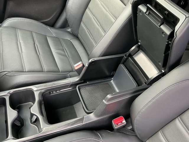 CR-Vハイブリッド 2.0 e:HEV EX ブラック エディション 4WD 1オーナー バックモニター LEDヘッドライト パノラミックサンルーフ イモビ アルミホイール メモリーナビ ドライブレコーダー ETC フルオートエアコン 4WD スマートキー(15枚目)