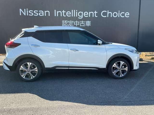 キックス 1.2 X (e-POWER) ナビ&TV ワンオ-ナ-車 追従クルコン スマートキー LEDヘッド レーンアシスト パワーステアリング 盗難防止システム ドライブレコーダー ETC メモリーナビ サイドエアバッグ アルミ AAC(5枚目)