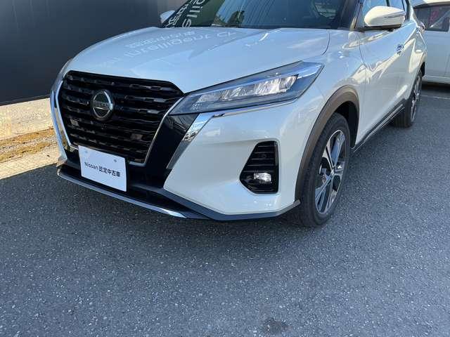 キックス 1.2 X (e-POWER) ナビ&TV ワンオ-ナ-車 追従クルコン スマートキー LEDヘッド レーンアシスト パワーステアリング 盗難防止システム ドライブレコーダー ETC メモリーナビ サイドエアバッグ アルミ AAC(8枚目)