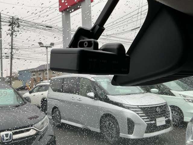 ルークス ６６０　Ｘ　純正大型ナビゲーション・アラウンドビュー　アラモニ　前後衝突軽減ブレーキ　ワンオーナー車　車線逸脱防止　スマートキー　キーフリー　ドライブレコーダー　ｉ－ｓｔｏｐ　フルオートエアコン　パワーウインドウ　バックカメラ　盗難防止　Ｗエアバック（9枚目）