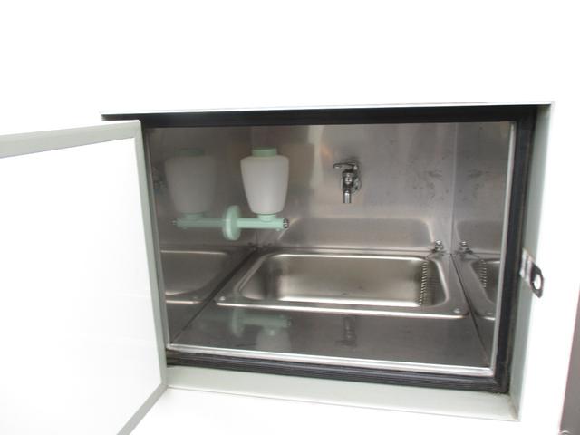 　移動販売車　冷蔵冷凍車　４ＷＤ　冷凍（－５℃）パワーウィンドウ　キーレスキー(12枚目)