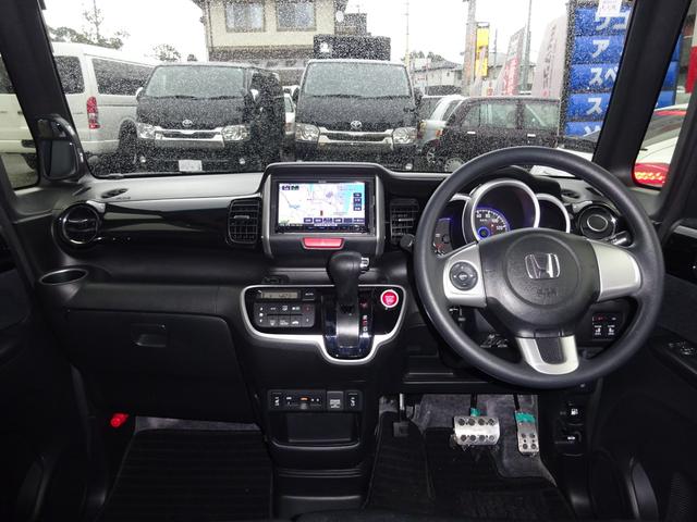 N-BOXカスタム SSパッケージ 4WD ナビ TV Bluetoothオーディオ バックカメラ ETC スマートキー 両側オートスライドドア シートヒーター(13枚目)