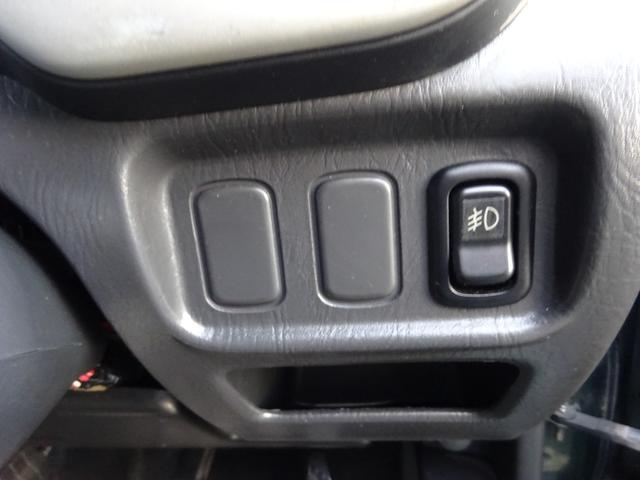 ミラジーノ ミニライトスペシャル　エアコン　パワステ　パワーウインドウ　フォグランプ　アルミ（17枚目）