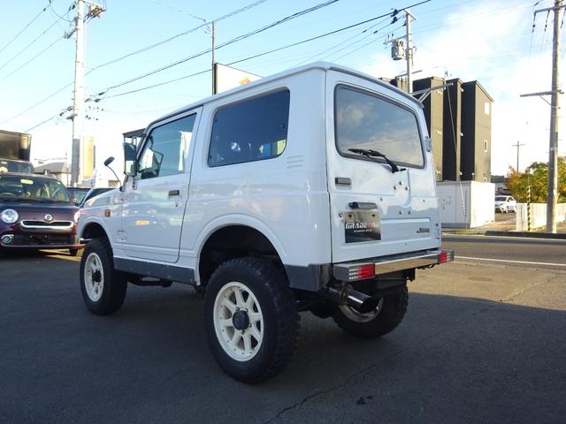 ジムニー ランドベンチャー 4WD ターボ リフトアップ3インチ 社外バンパー 社外マフラー ナルディウッドステアリング アルミ ETC エアコン パワステ エンジンスターター(7枚目)