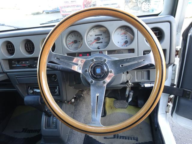 ジムニー ランドベンチャー 4WD ターボ リフトアップ3インチ 社外バンパー 社外マフラー ナルディウッドステアリング アルミ ETC エアコン パワステ エンジンスターター(17枚目)