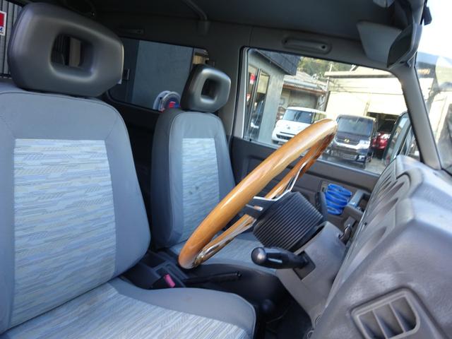 ジムニー ランドベンチャー 4WD ターボ リフトアップ3インチ 社外バンパー 社外マフラー ナルディウッドステアリング アルミ ETC エアコン パワステ エンジンスターター(24枚目)